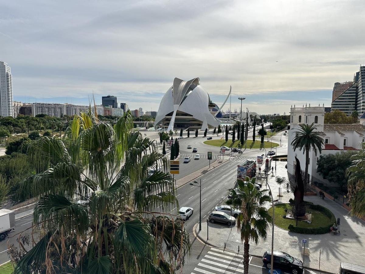 Apartment Stunning In Front Palau De Les Arts *