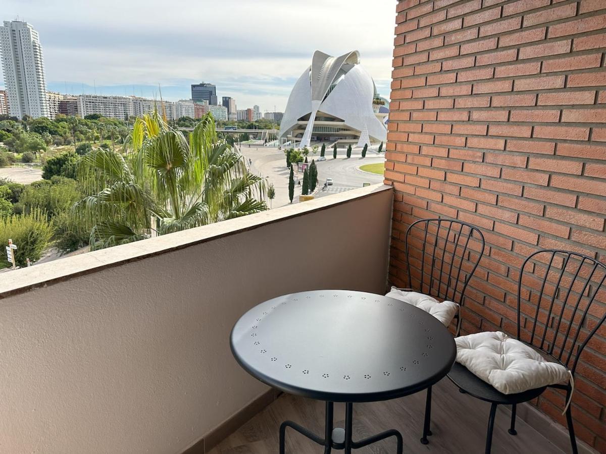 Apartment Stunning In Front Palau De Les Arts